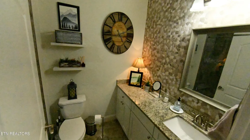 223 Bishops Cap #105 Townsend, TN 37882