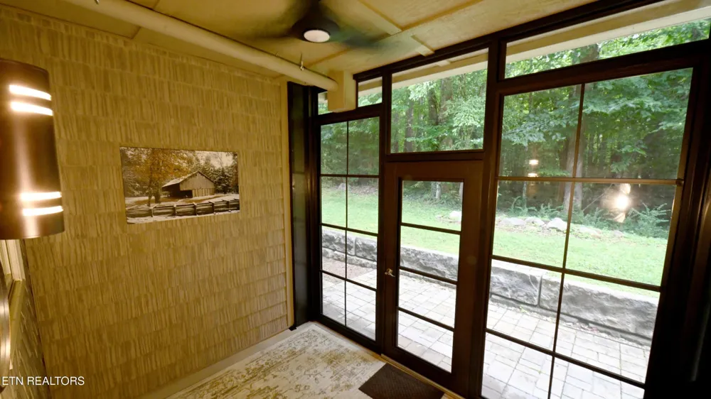 223 Bishops Cap #105 Townsend, TN 37882