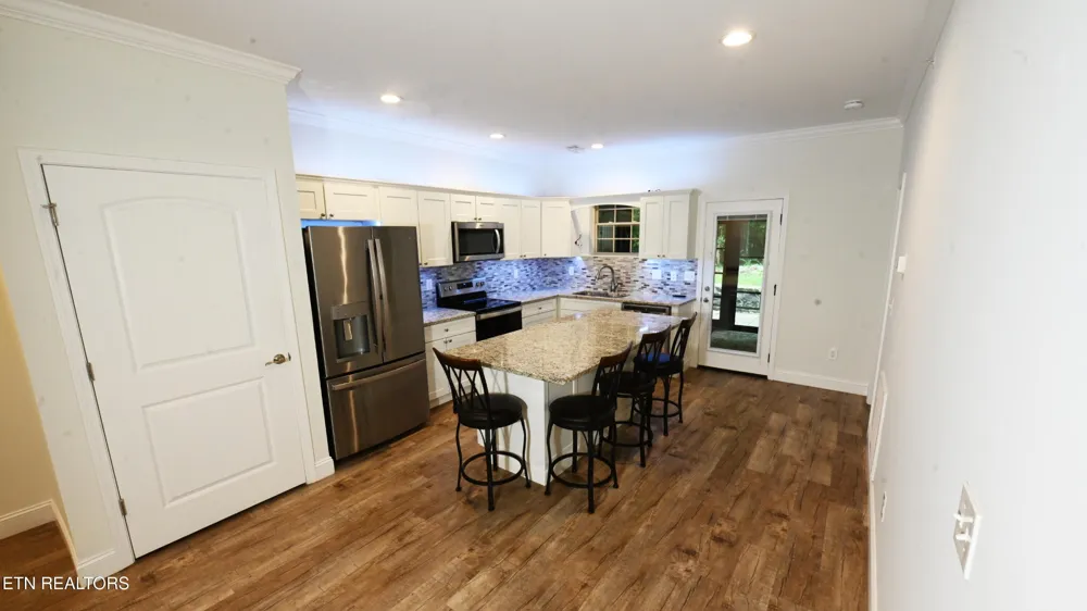 223 Bishops Cap #105 Townsend, TN 37882