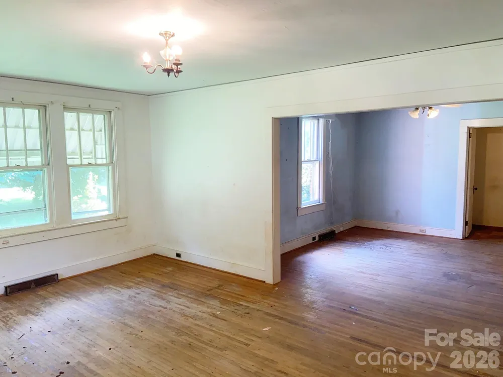 213 Wiley Avenue York, SC 29745