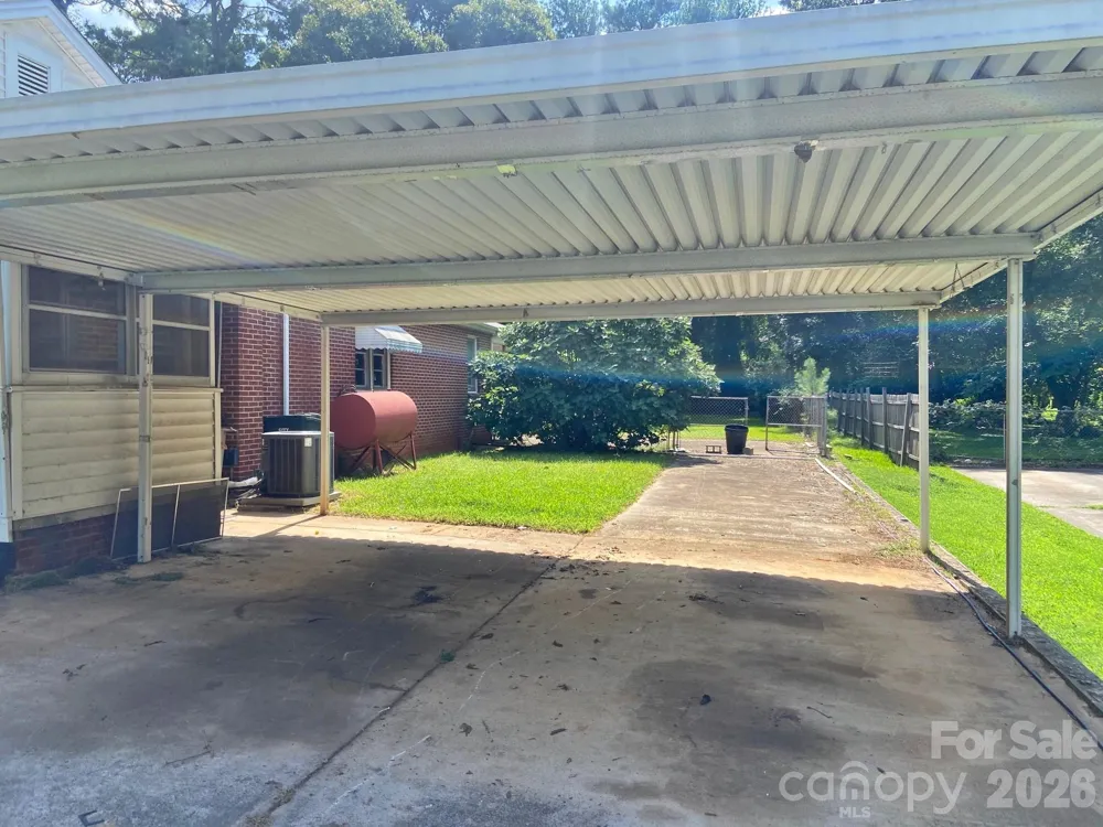 213 Wiley Avenue York, SC 29745