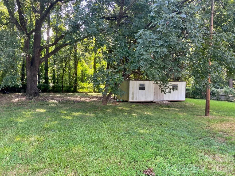 213 Wiley Avenue York, SC 29745