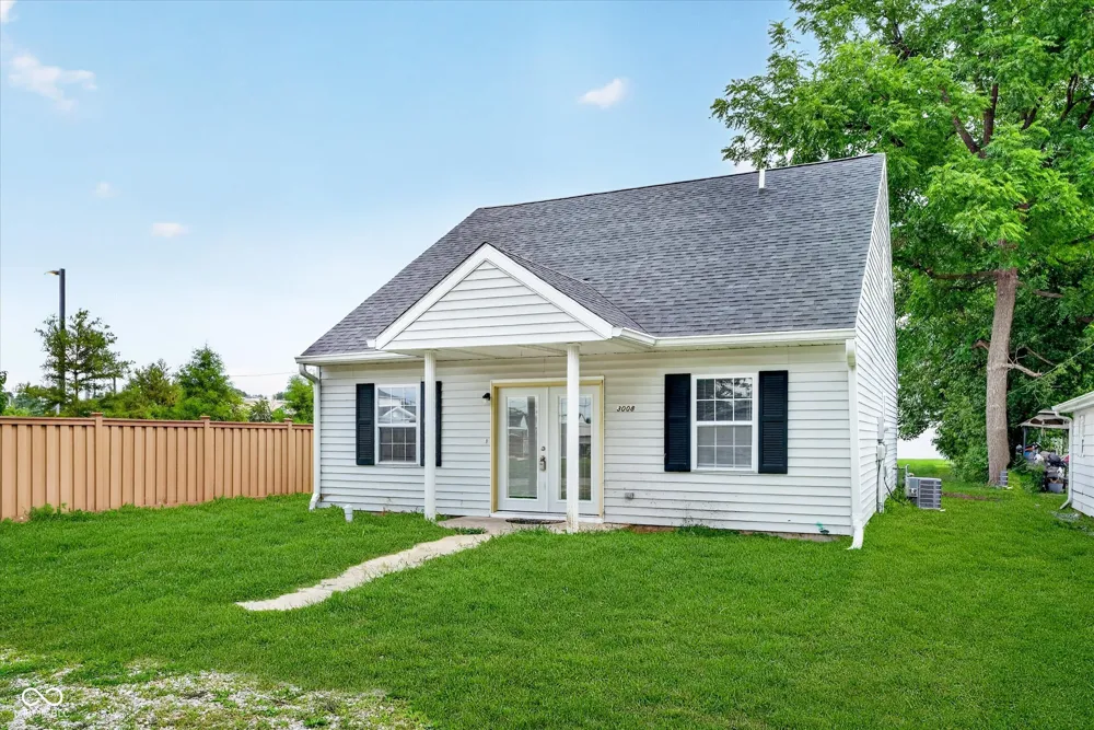 3008 Pauline Avenue Muncie, IN 47303