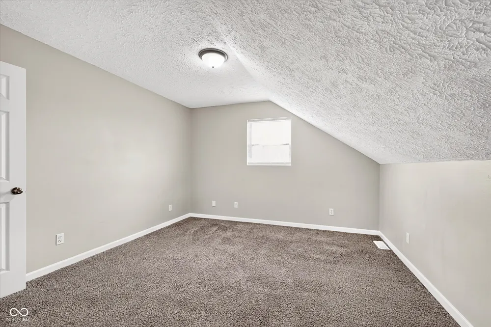 3008 Pauline Avenue Muncie, IN 47303