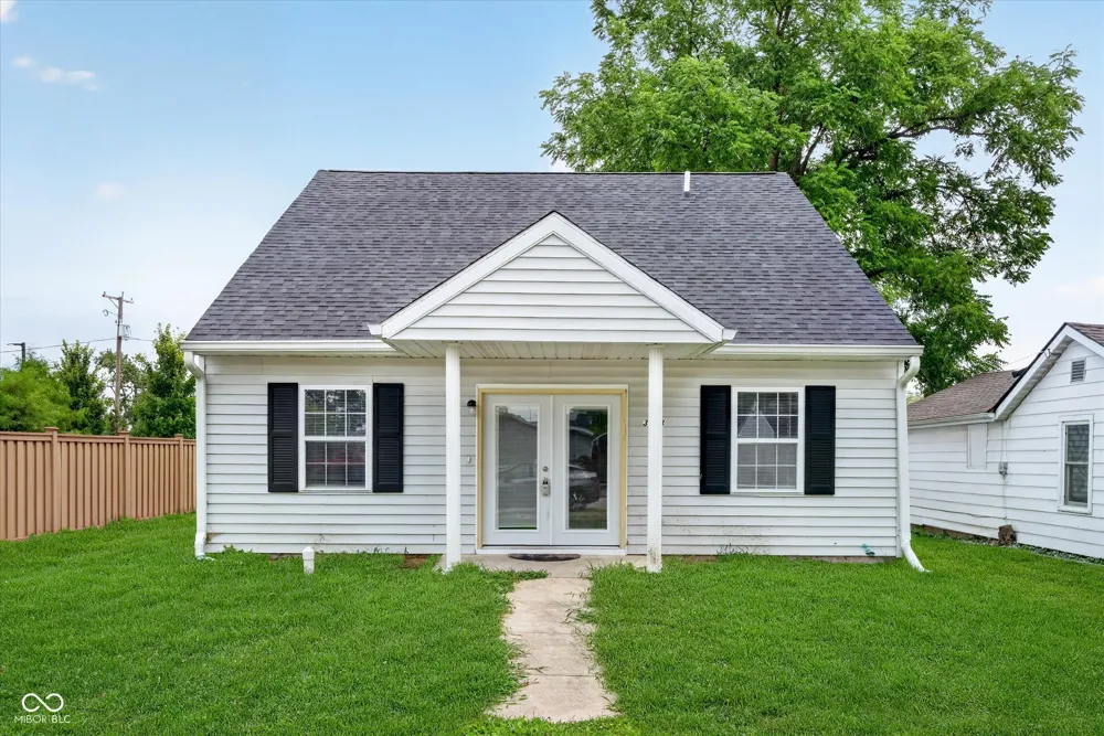 3008 Pauline Avenue Muncie, IN 47303
