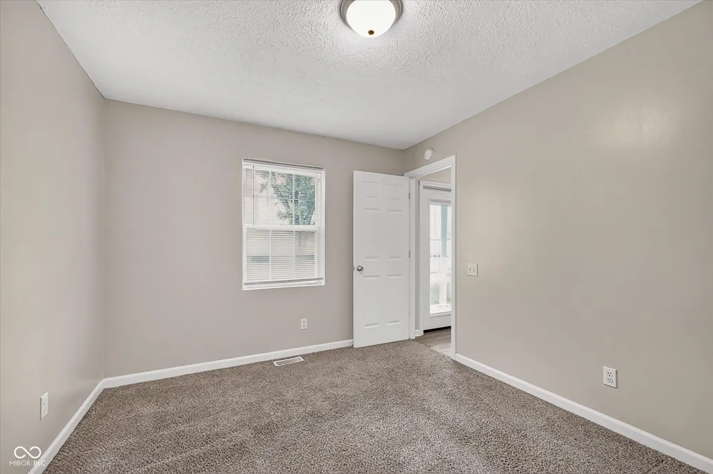 3008 Pauline Avenue Muncie, IN 47303