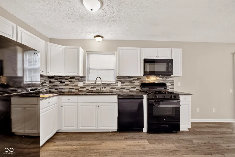 3008 Pauline Avenue Muncie, IN 47303
