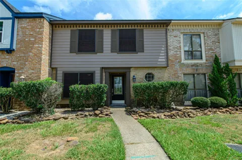 20339 Fieldtree Drive