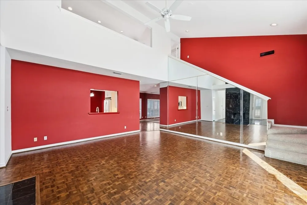 22 One Main Place Benbrook, TX 76126