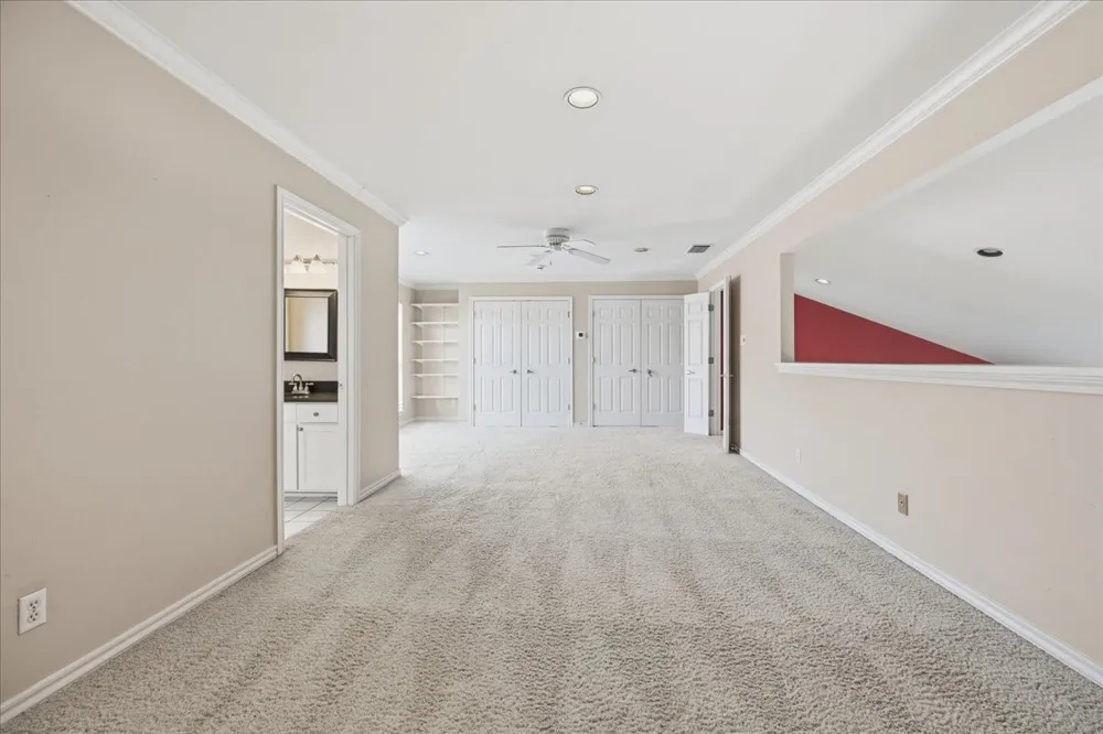 22 One Main Place Benbrook, TX 76126