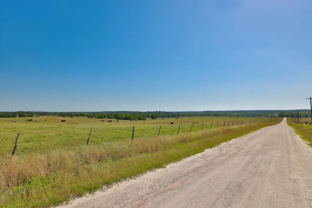7 Cr 305 Road Navasota, TX 77868