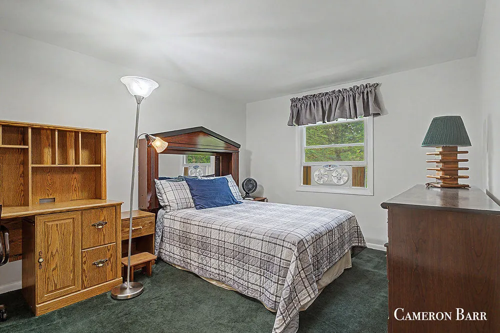 6935 Belding Road NE Rockford, MI 49341