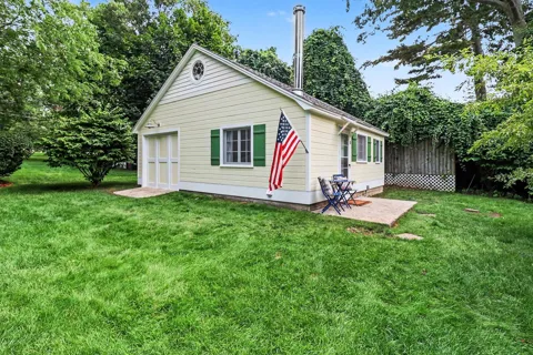 995 Lakeshore Drive #6