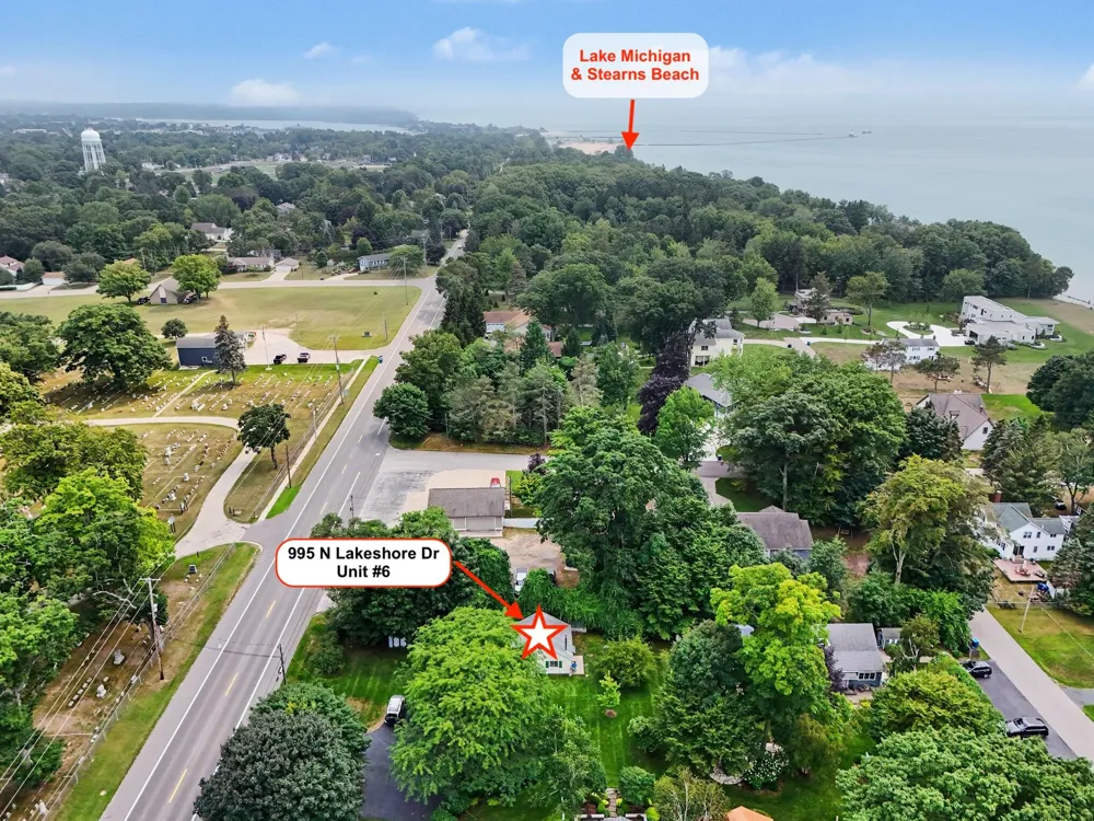 995 Lakeshore Drive #6 Ludington, MI 49431