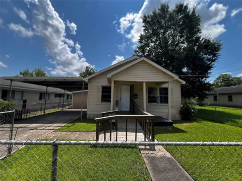 3785 Goliad Street