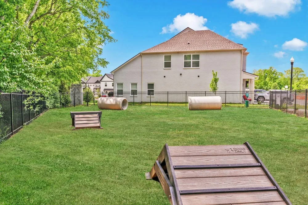 438 Bishop Pvt Blvd Gallatin, TN 37066