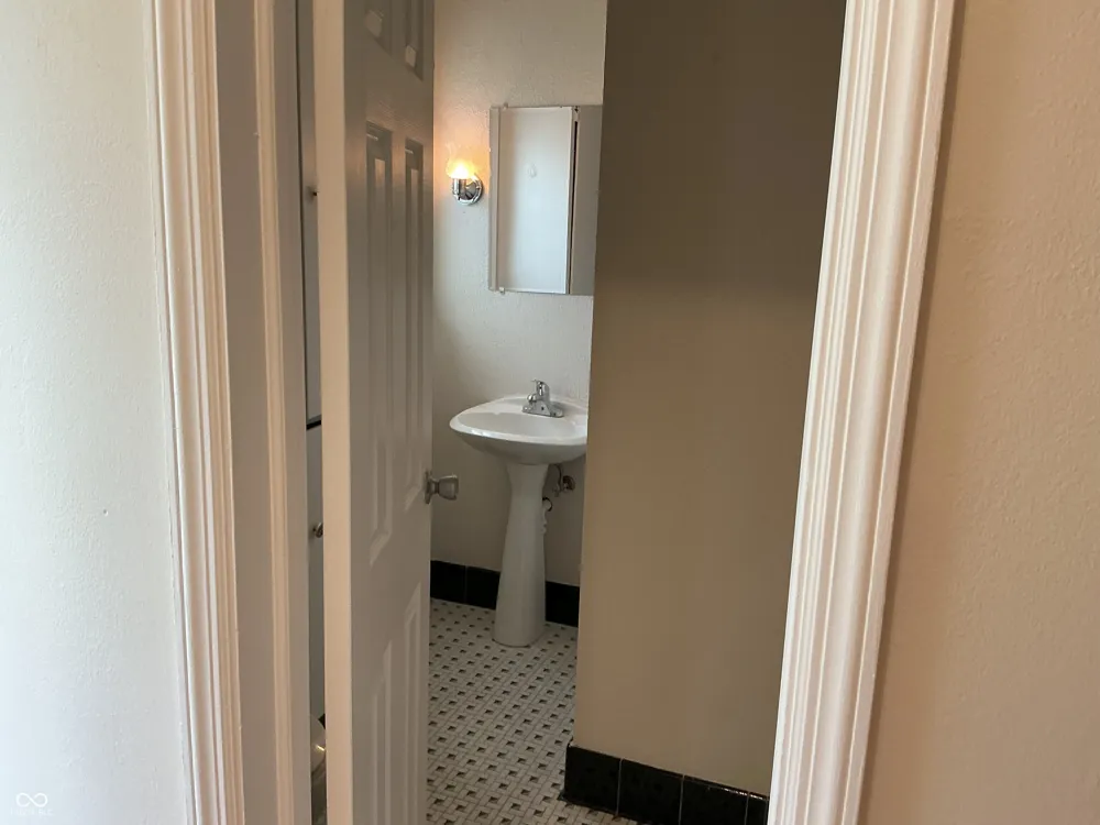 52 S 17th Street Richmond, IN 47374