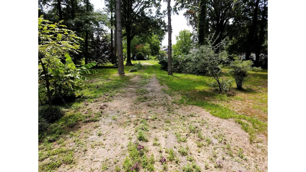 524 Dawn Circle Charlotte, NC 28213