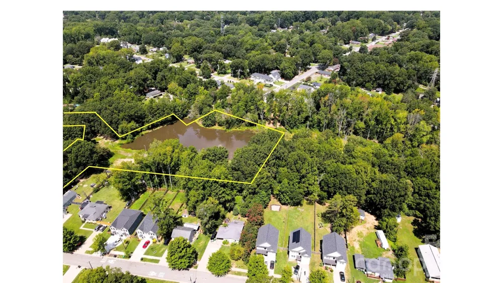 524 Dawn Circle Charlotte, NC 28213