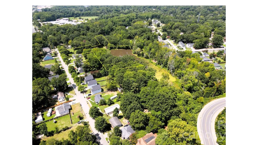524 Dawn Circle Charlotte, NC 28213