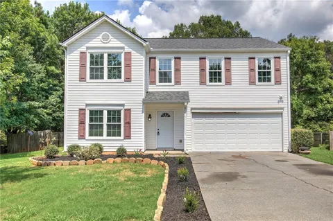 12 Glenabbey Drive NW