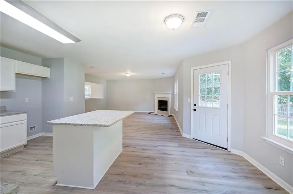 12 Glenabbey Drive NW Cartersville, GA 30120