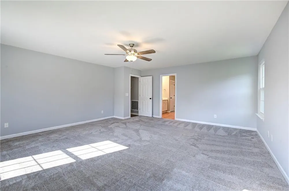12 Glenabbey Drive NW Cartersville, GA 30120