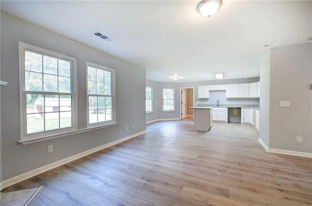 12 Glenabbey Drive NW Cartersville, GA 30120