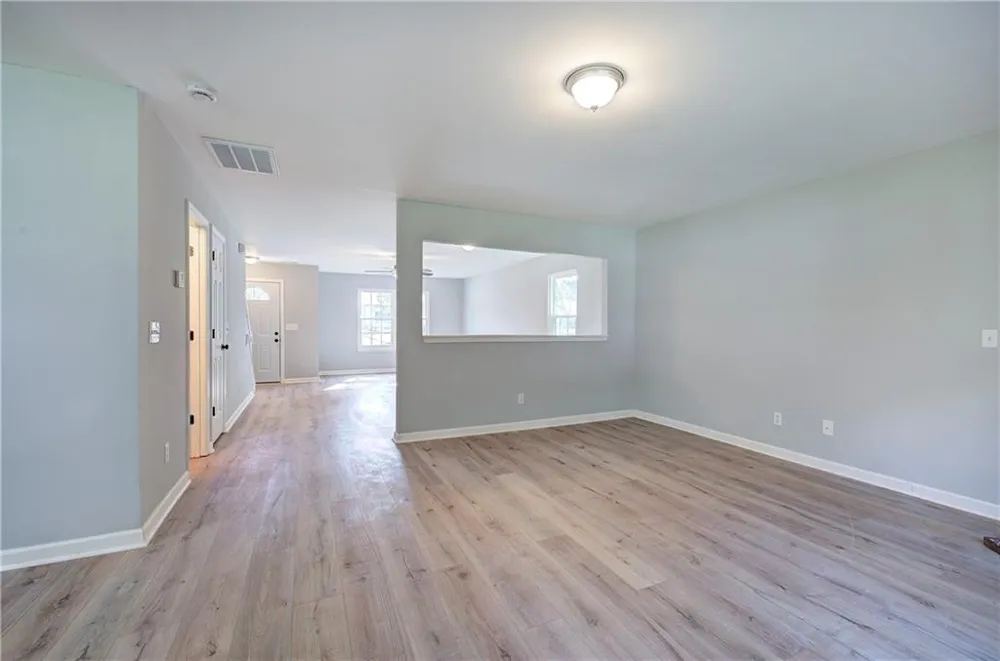 12 Glenabbey Drive NW Cartersville, GA 30120
