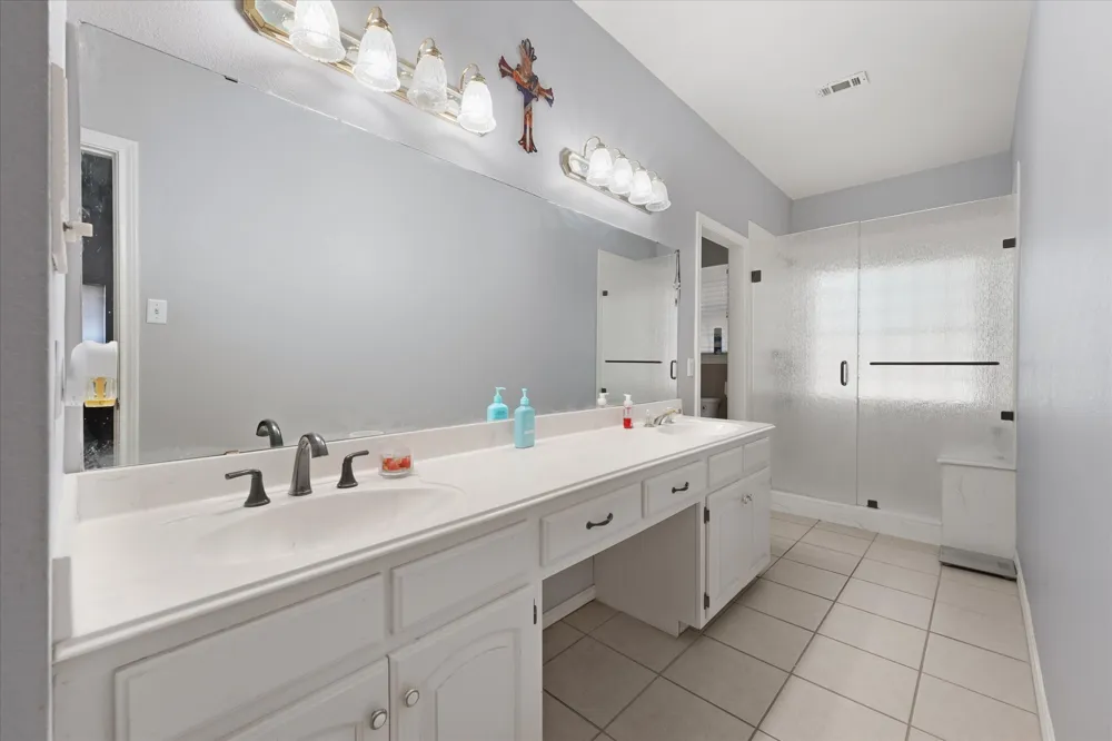 660 Rs County Road 1250 Emory, TX 75440