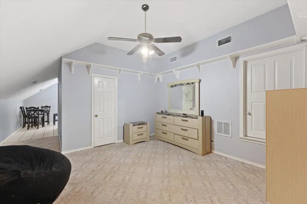660 Rs County Road 1250 Emory, TX 75440