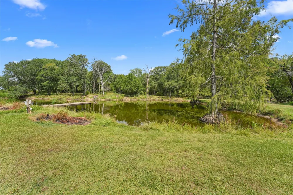 660 Rs County Road 1250 Emory, TX 75440