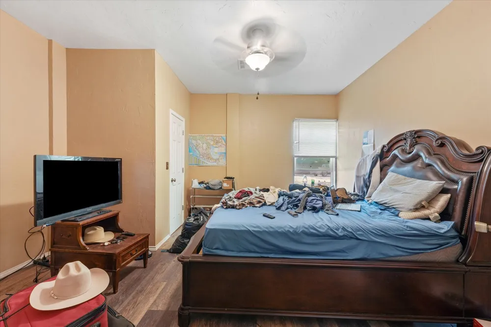 660 Rs County Road 1250 Emory, TX 75440