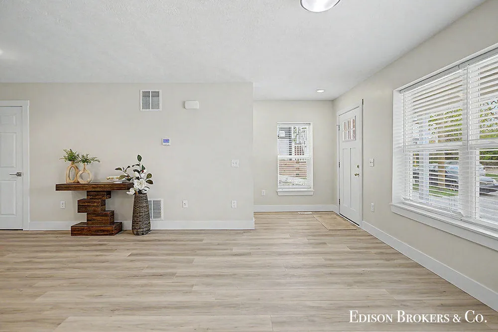 440 Pleasant Street SW Grand Rapids, MI 49503