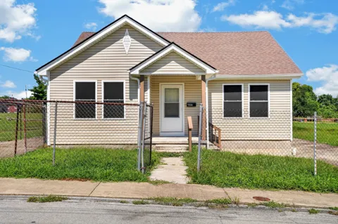 603 Mechanic St