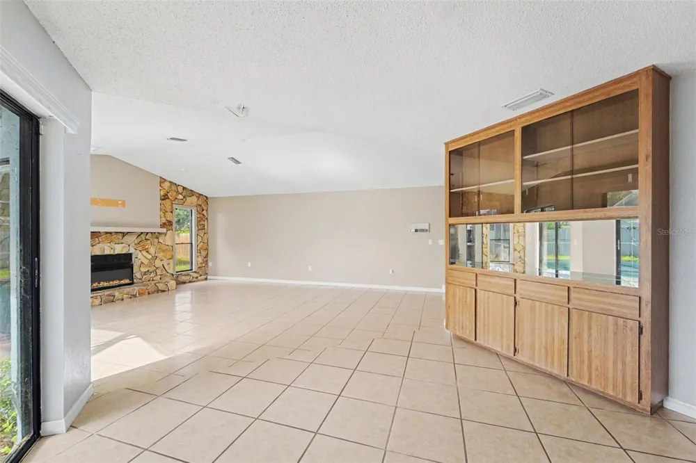 8422 SPRING HILL DRIVE Spring Hill, FL 34608