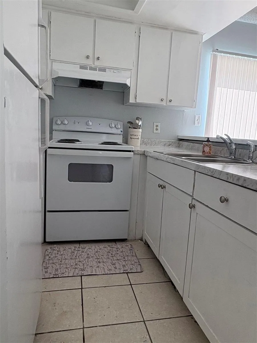 13045 LONDONDARY PLACE Tampa, FL 33612