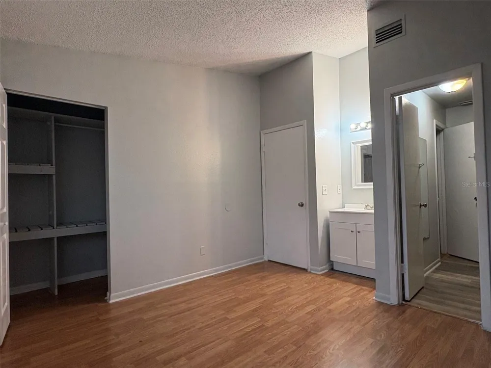 13045 LONDONDARY PLACE Tampa, FL 33612