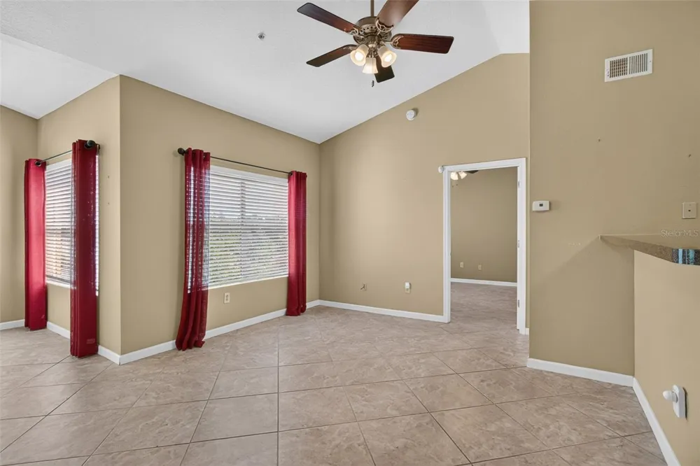10764 70TH AVENUE #1304 Seminole, FL 33772