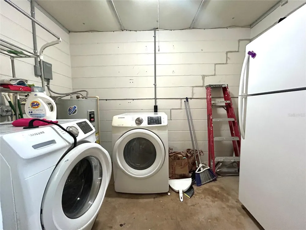3919 SW 21ST STREET Gainesville, FL 32608