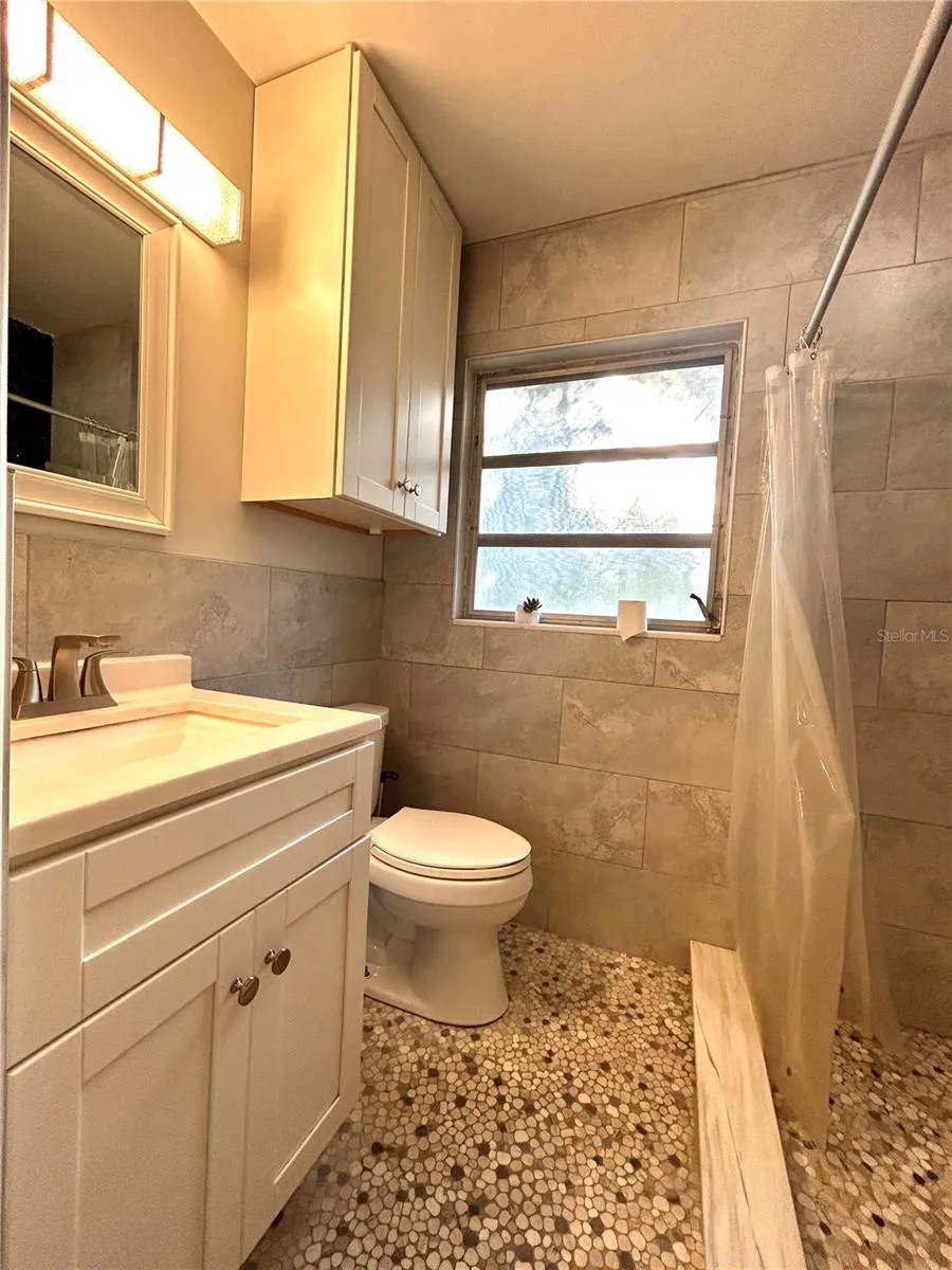 3919 SW 21ST STREET Gainesville, FL 32608