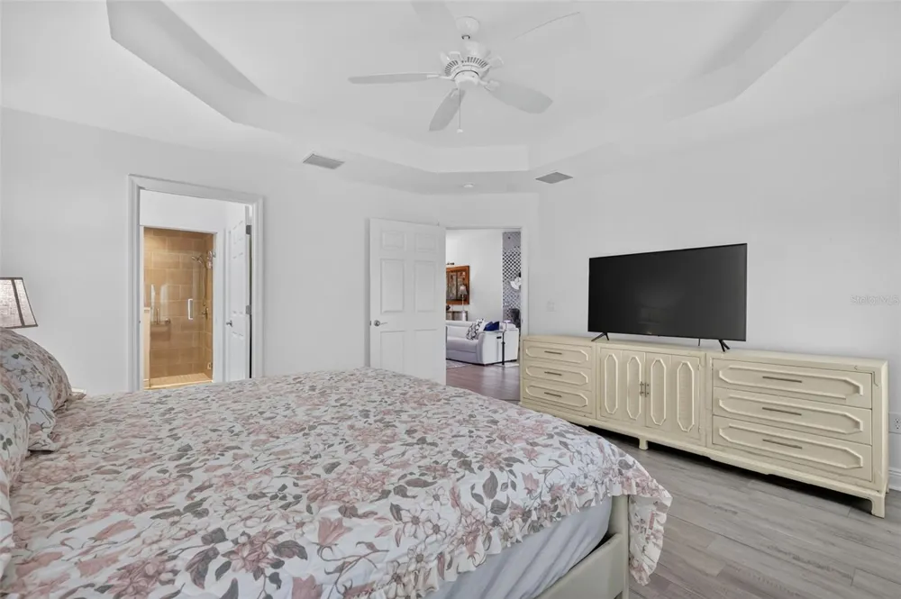 5977 PHEIL PATH The Villages, FL 32163