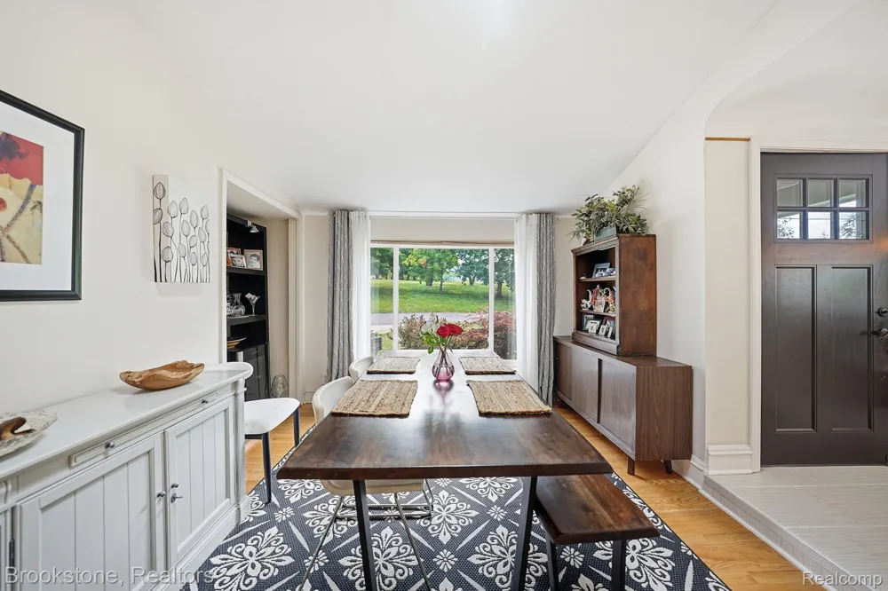 4174 Meyers Road Independence Charter Township, MI 48329