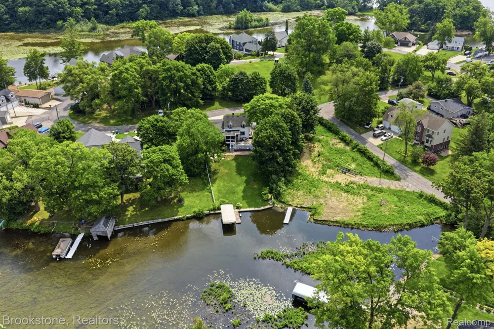 4174 Meyers Road Independence Charter Township, MI 48329