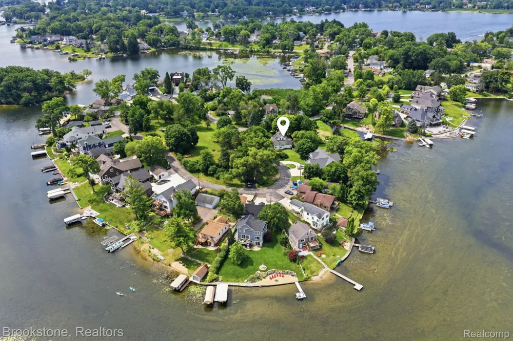 4174 Meyers Road Independence Charter Township, MI 48329