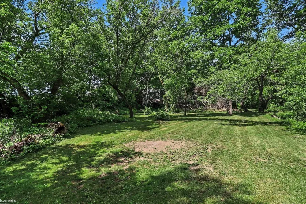 5918 Jeddo Road Grant Township, MI 48032