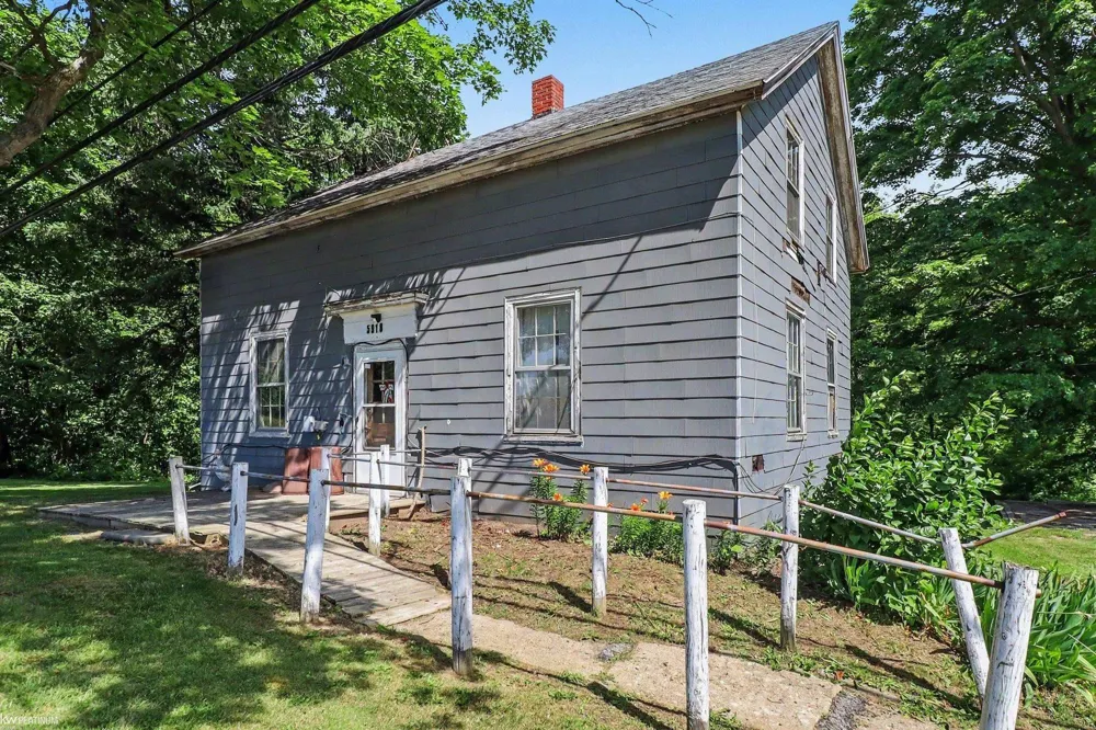 5918 Jeddo Road Grant Township, MI 48032