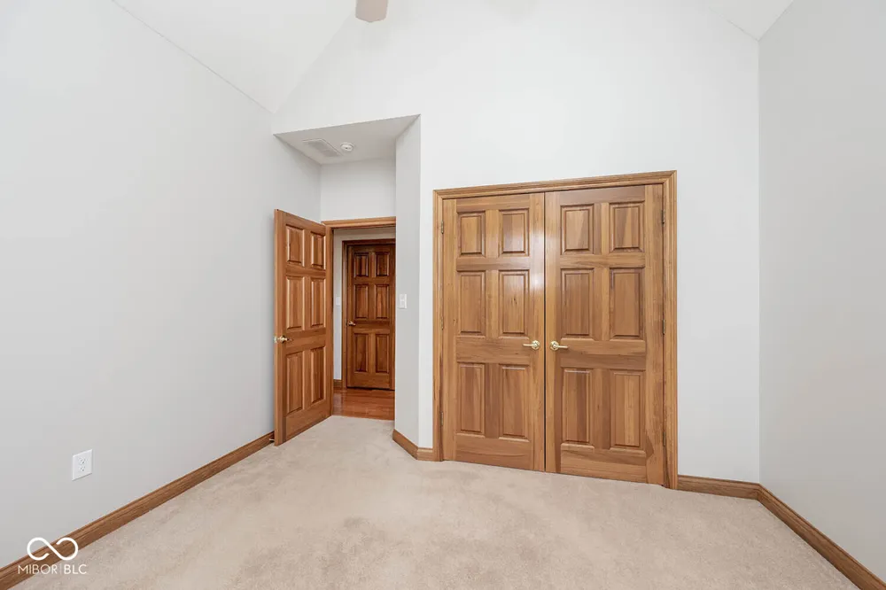 3882 S Cedar Creek Lane New Palestine, IN 46163