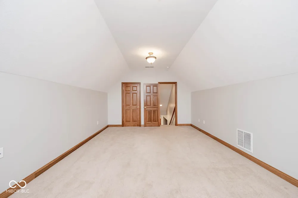 3882 S Cedar Creek Lane New Palestine, IN 46163