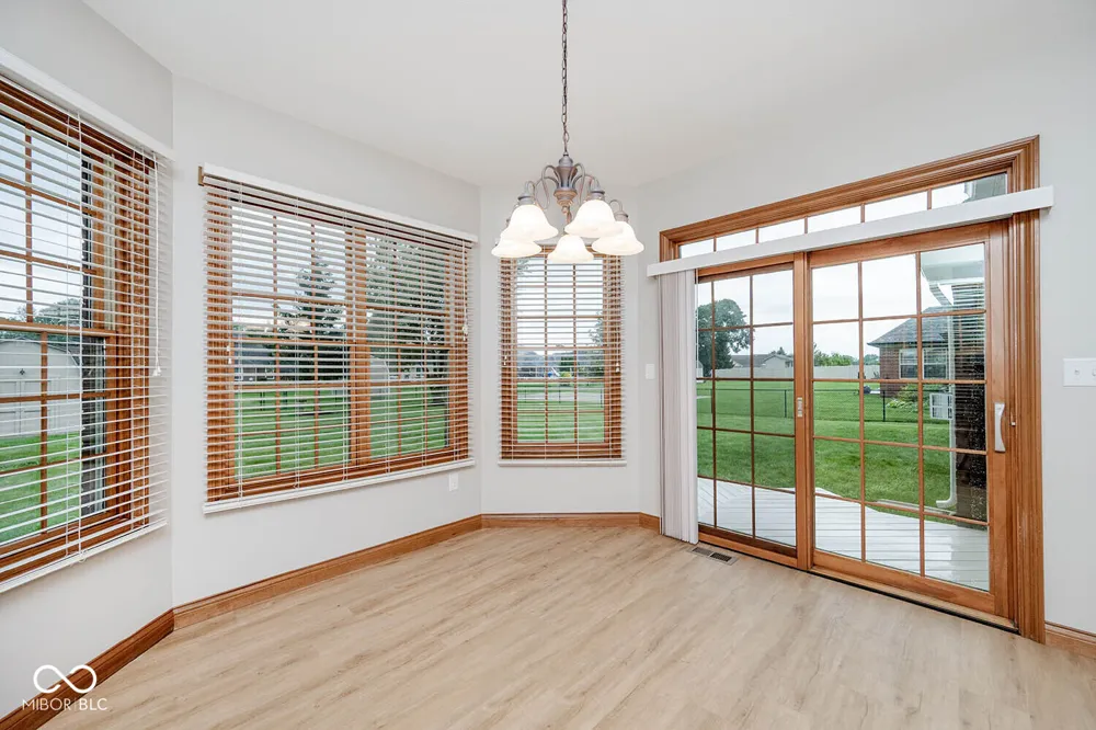 3882 S Cedar Creek Lane New Palestine, IN 46163